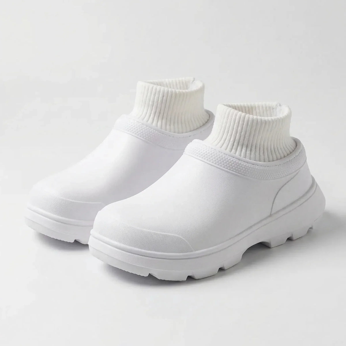 Slip-on-træsko med strikket manchet ved anklen
