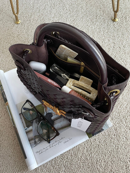 Small Woven Handbag – Compact and Elegant Braided Bag