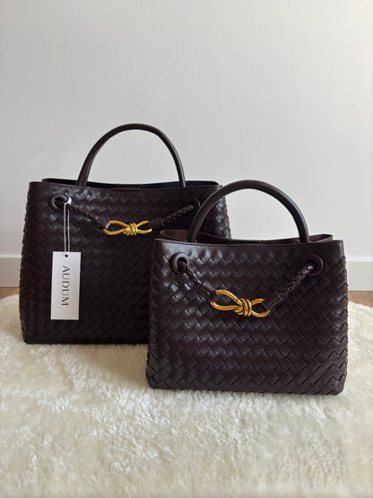 Small Woven Handbag – Compact and Elegant Braided Bag