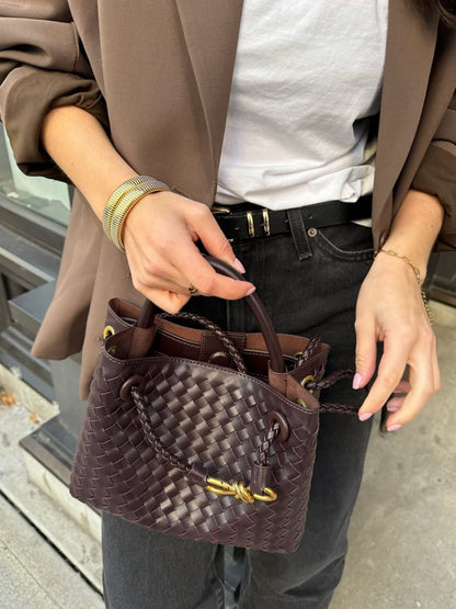 Small Woven Handbag – Compact and Elegant Braided Bag