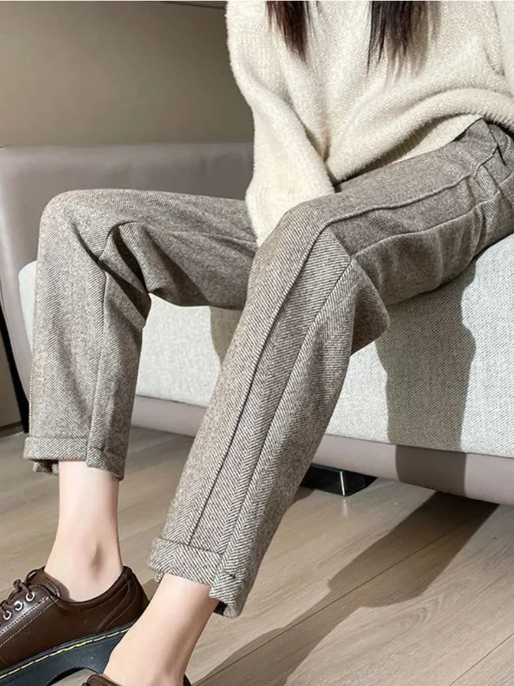 Tweed - High-waisted wool pencil trousers