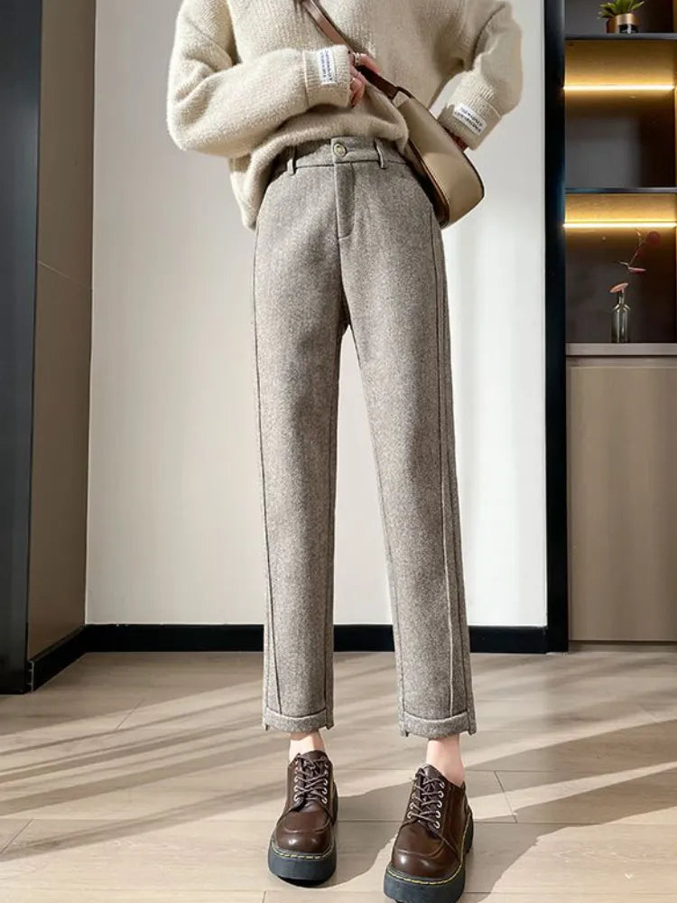 Tweed - High-waisted wool pencil trousers