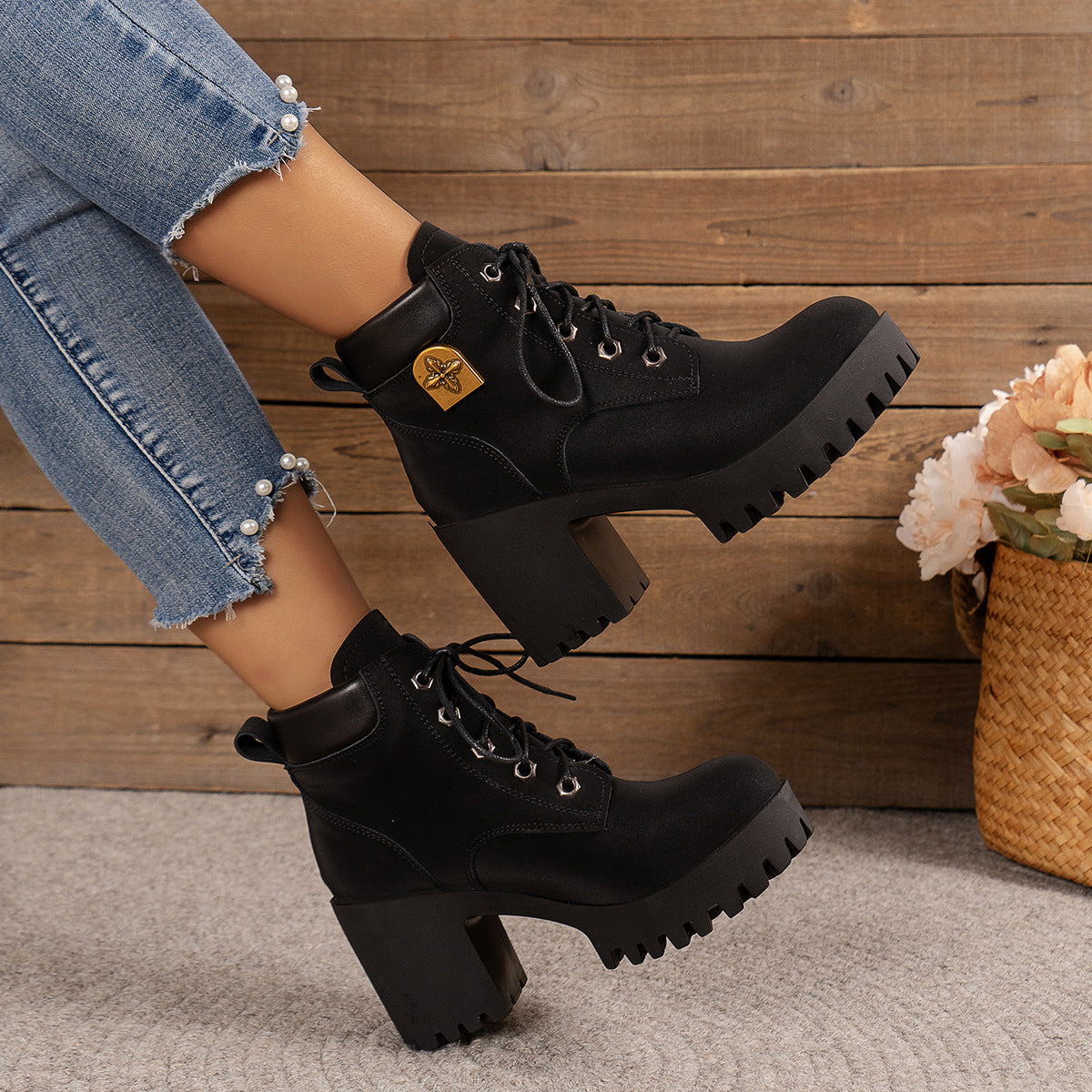 Valkora™ Urban Warrior Boot — Rule the Streets with Unstoppable Grip and Rainproof Power