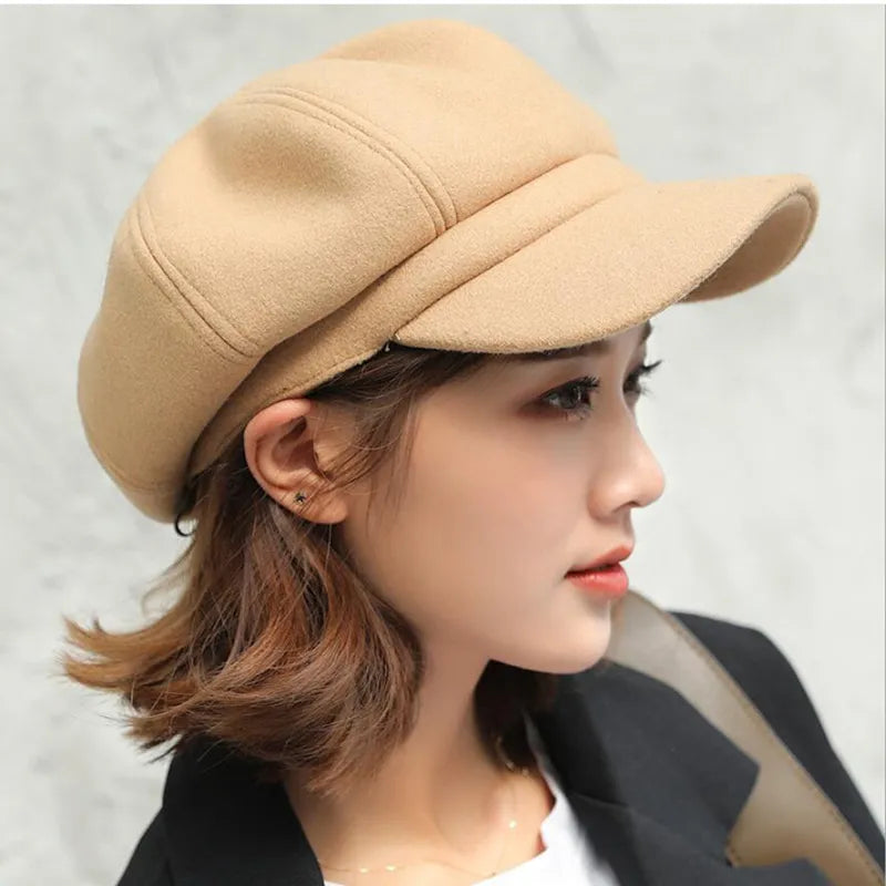 Vintage Style Ball Cap for Winter Comfort