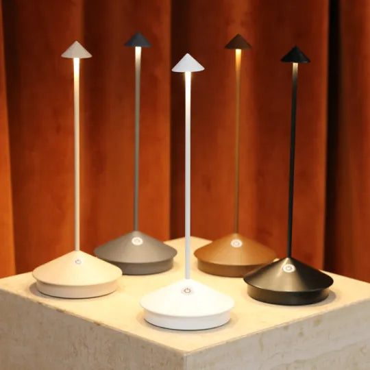 Wireless LED Table Lamp – Flexible and Durable