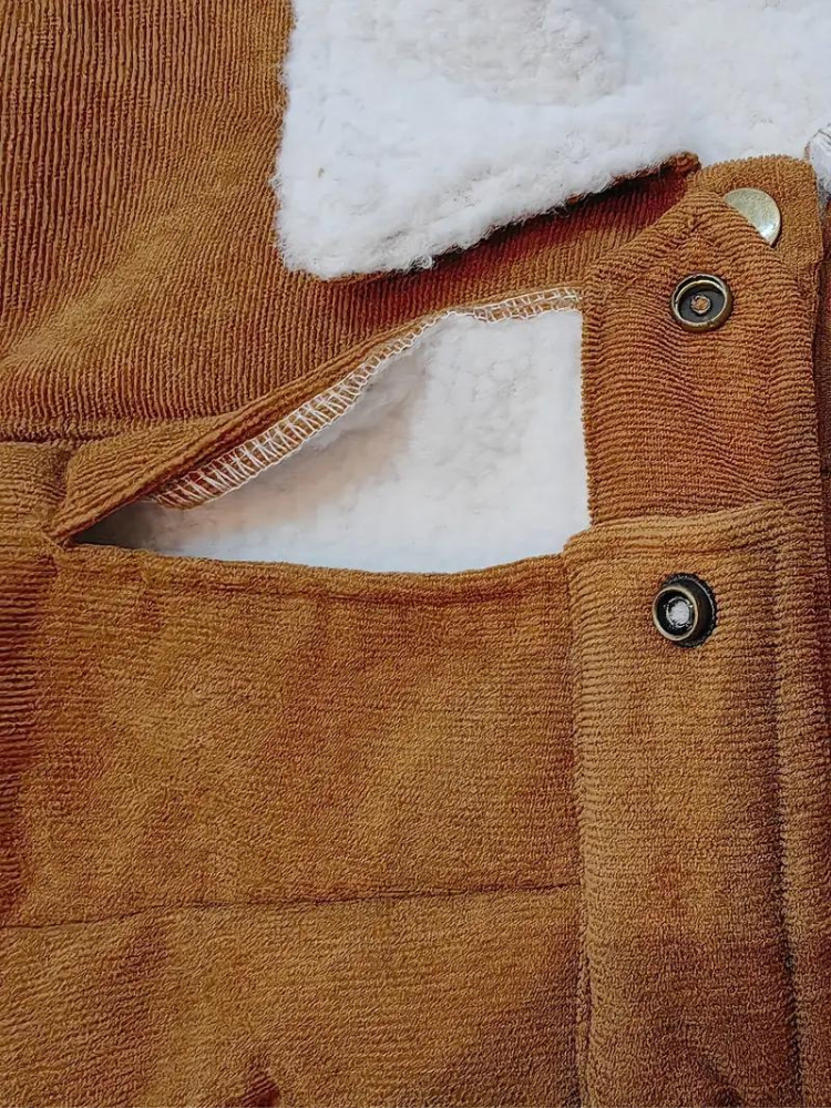 Women's Buttoned Winter Jacket with High Collar