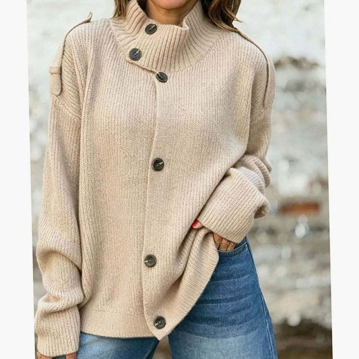 Oversized strikket cardigan til kvinder med knapper foran og opretstående krave