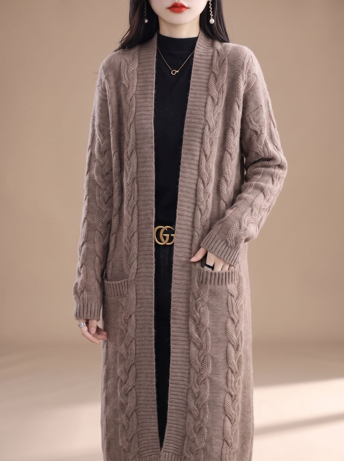 Dames oversized strikket cardigan med striber, lang model og åben front