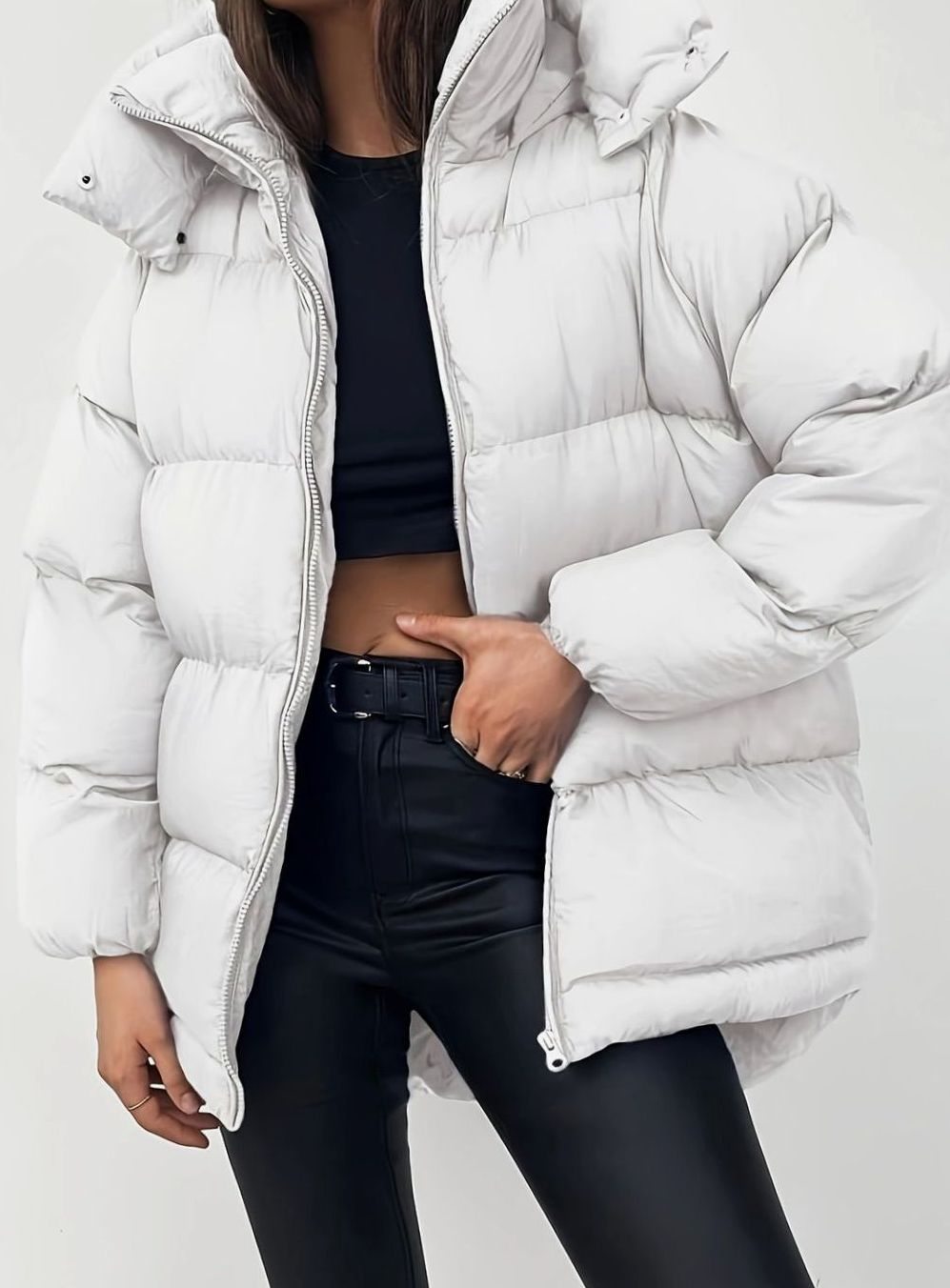 Oversized dunjakke til kvinder med lynlås og opretstående krave